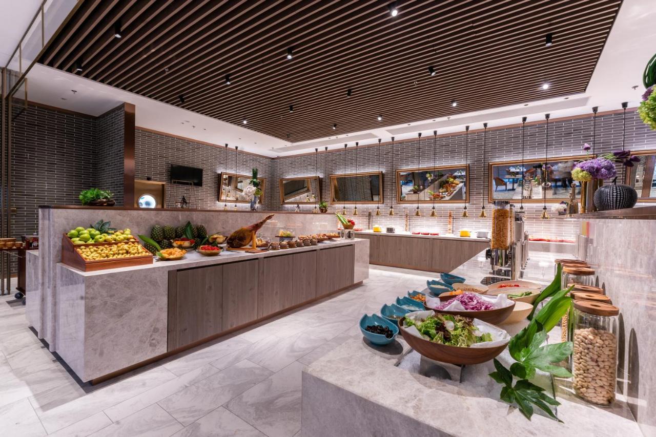 Harbour Plaza Metropolitan เซี่ยงไฮ้ ภายนอก รูปภาพ